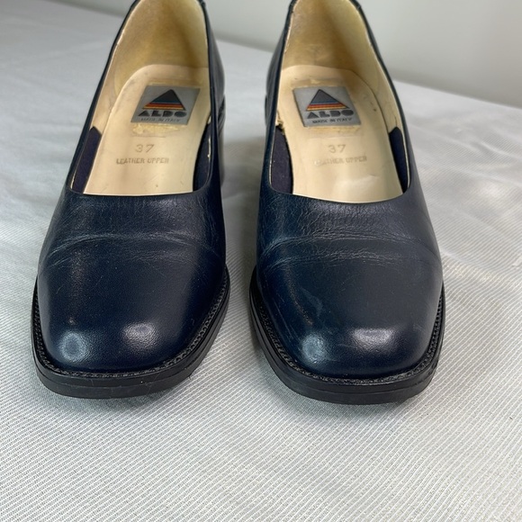 Vintage 90s Aldo Navy Blue Square Toe Block Heel Pumps Leather Italy 37 EU - Picture 3 of 12